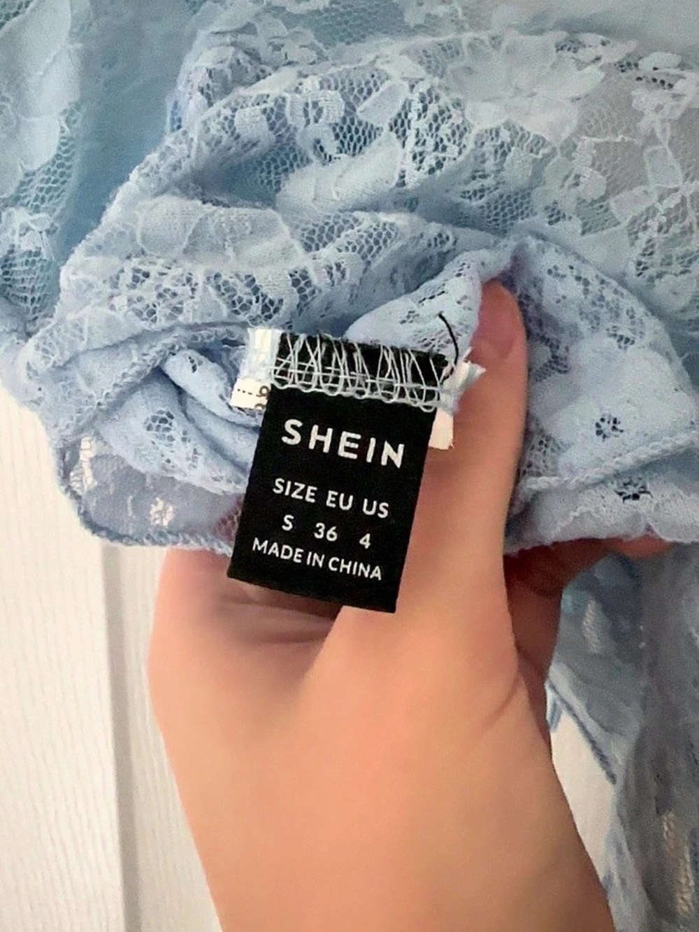 SHEIN Blue Lace Cami Size Small Like New - Picture 3 of 3